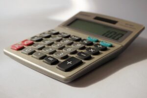 看護師の給料を計算するためのポイントは？