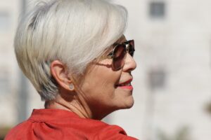 仕事を辞めるべきか続けるべきか、悩みを解消する方法は？