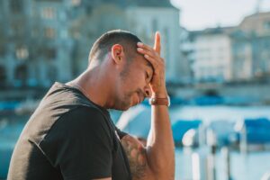 給料に不満がある時、退職を判断するポイントは？